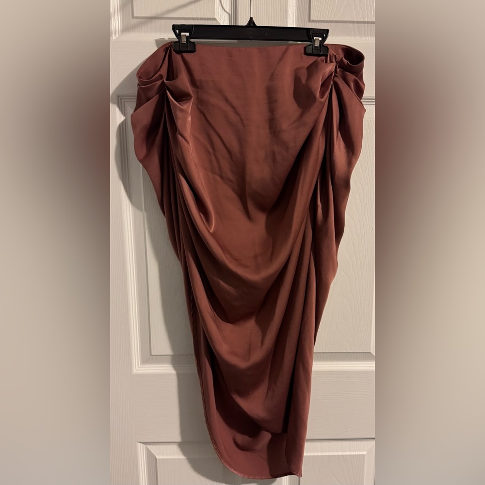 Sculptured Dusty Rose Skirt sz 2/3X